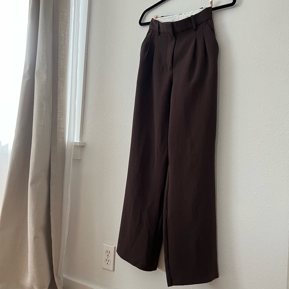 ARITZIA - Wilfred Effortless Pant- Rich Mocha Brown- 00 - Picture 2 of 2